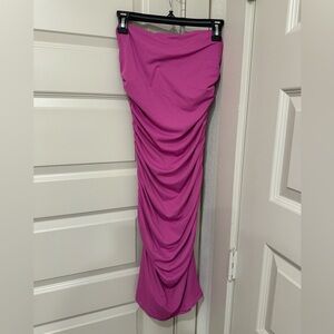 NWT Susana Monaco Strapless Ruched
Midi Dress